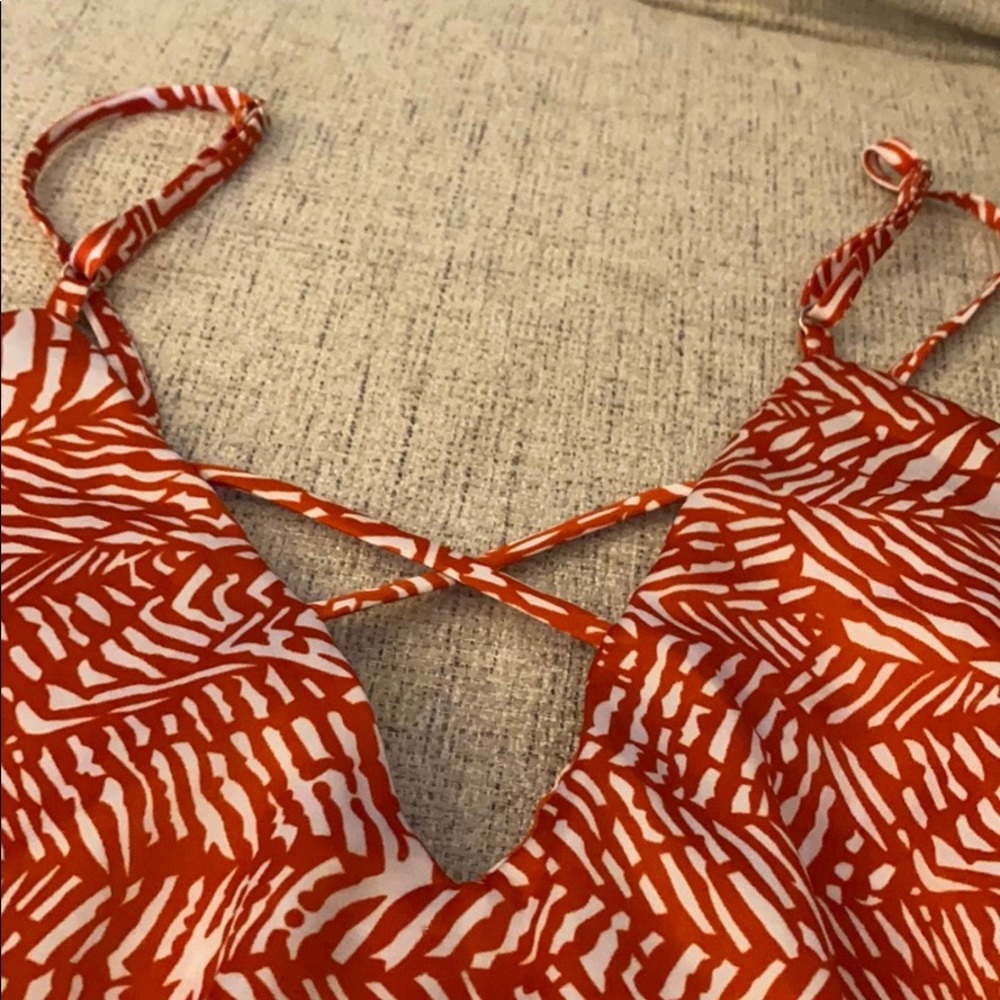 Greylin Pattern Ruffle Spaghetti Tank  Size Small - Picture 6 of 8